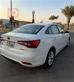 MG 5